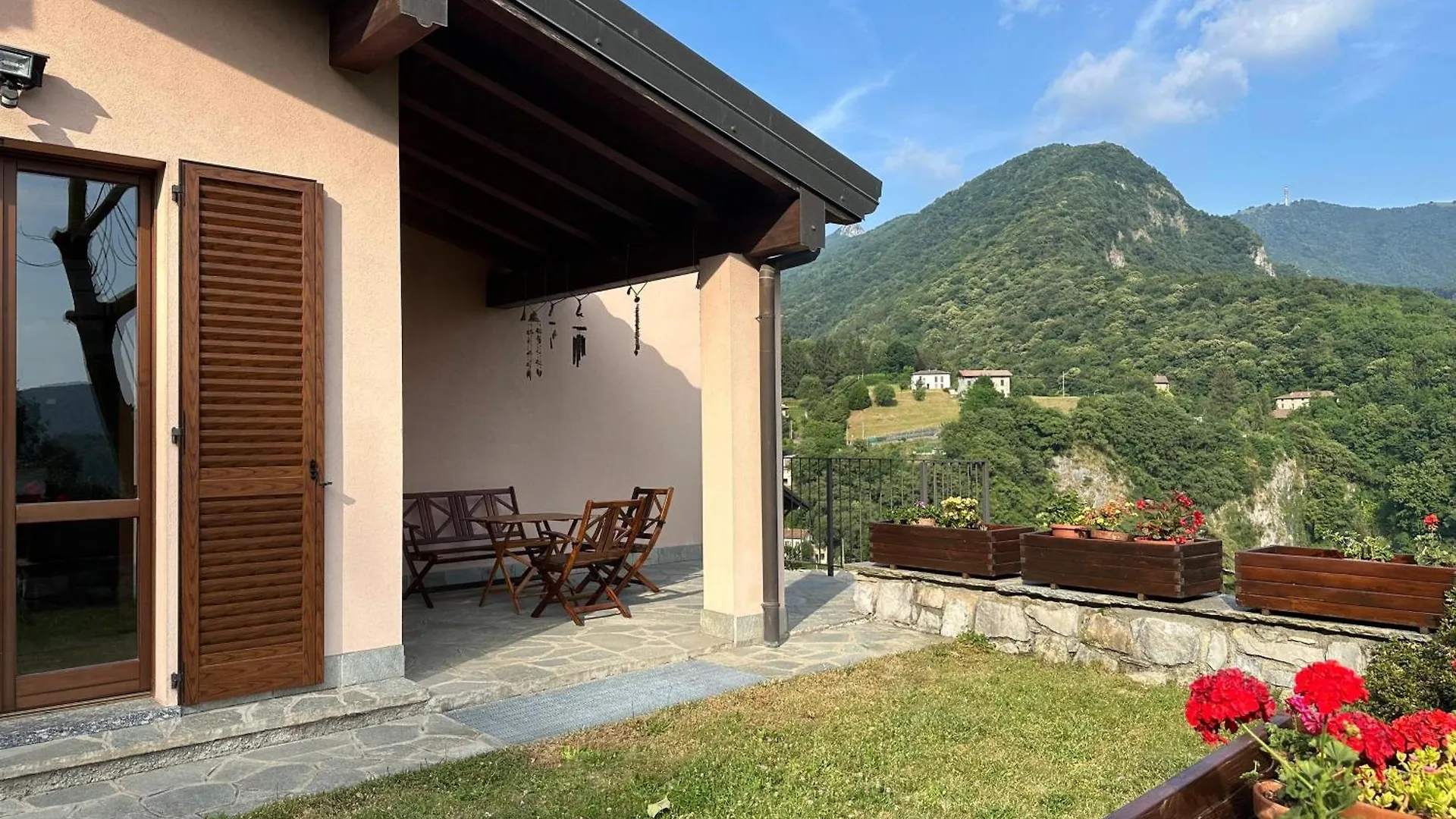 Hébergement de vacances Villa Villino La Cascata à Asso Italie